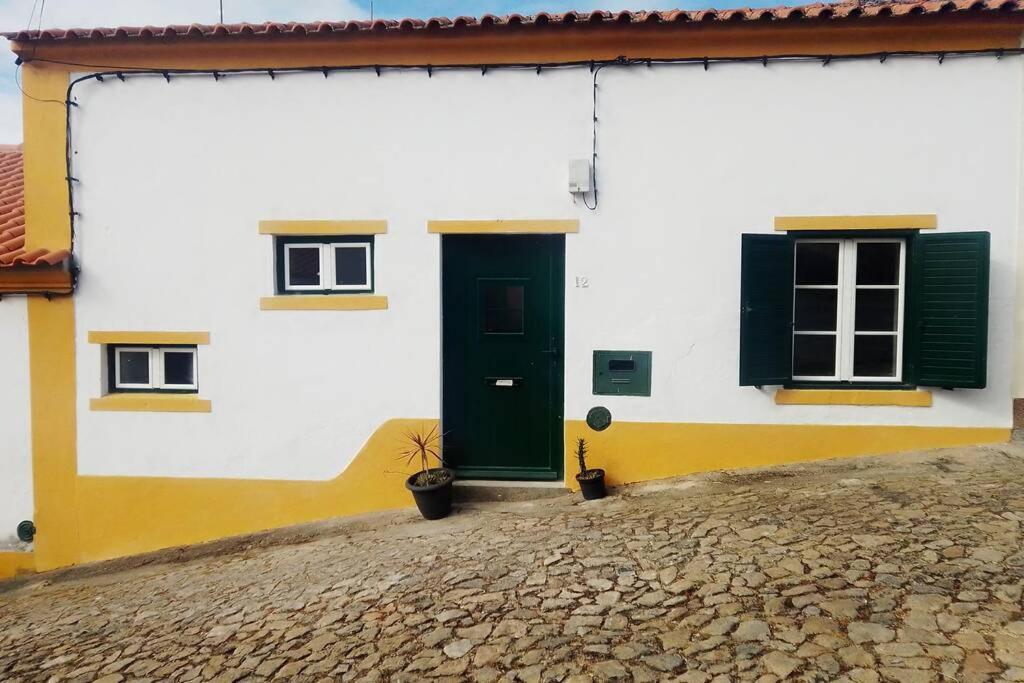 Вилла Petal House Beira Экстерьер фото